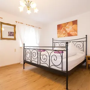 Hotel Moosbichl, München