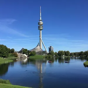 Privatunterkunft Studio Nahe Olympiapark, München