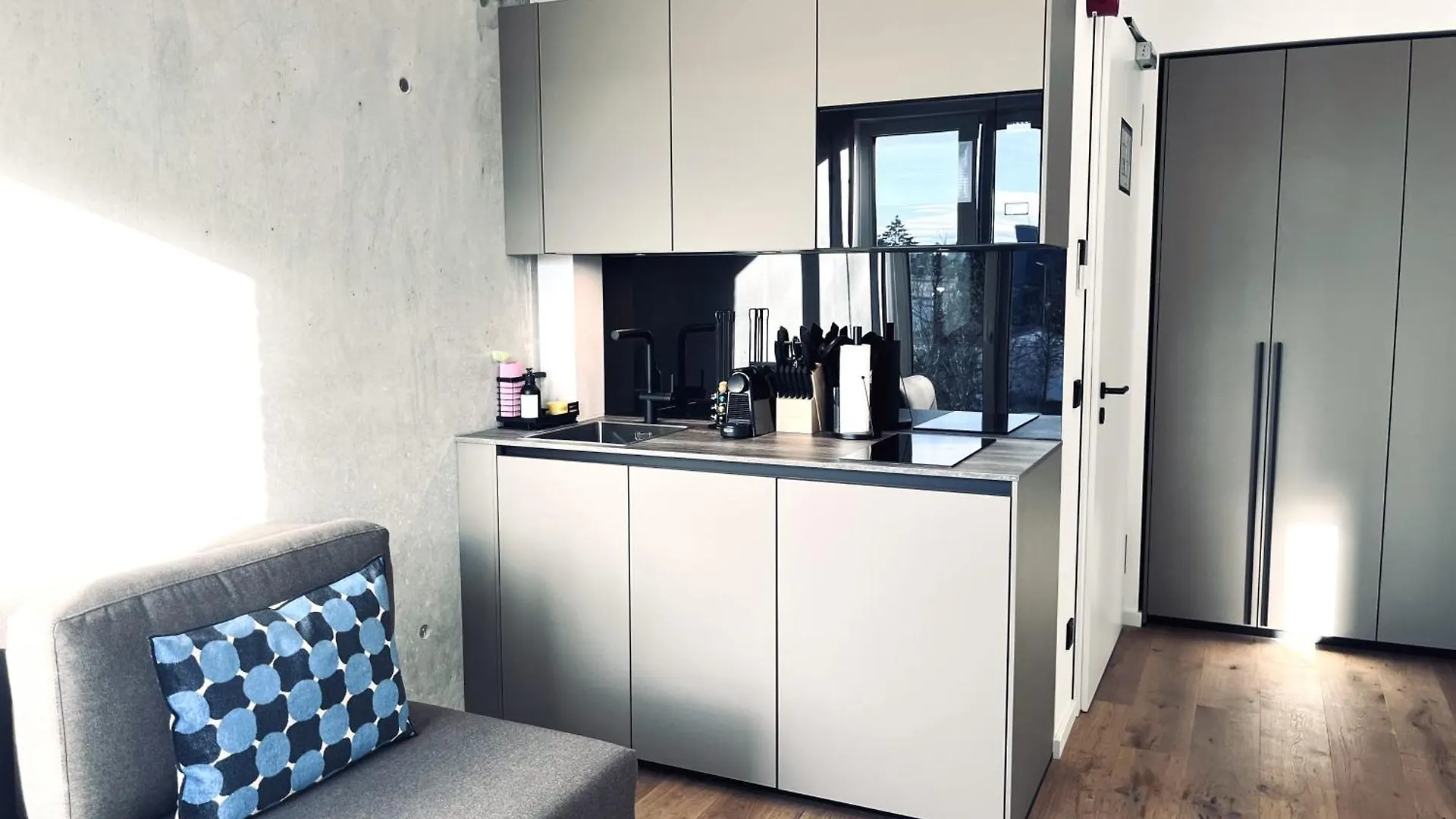 Mikes Apartments Mnichov Penzion